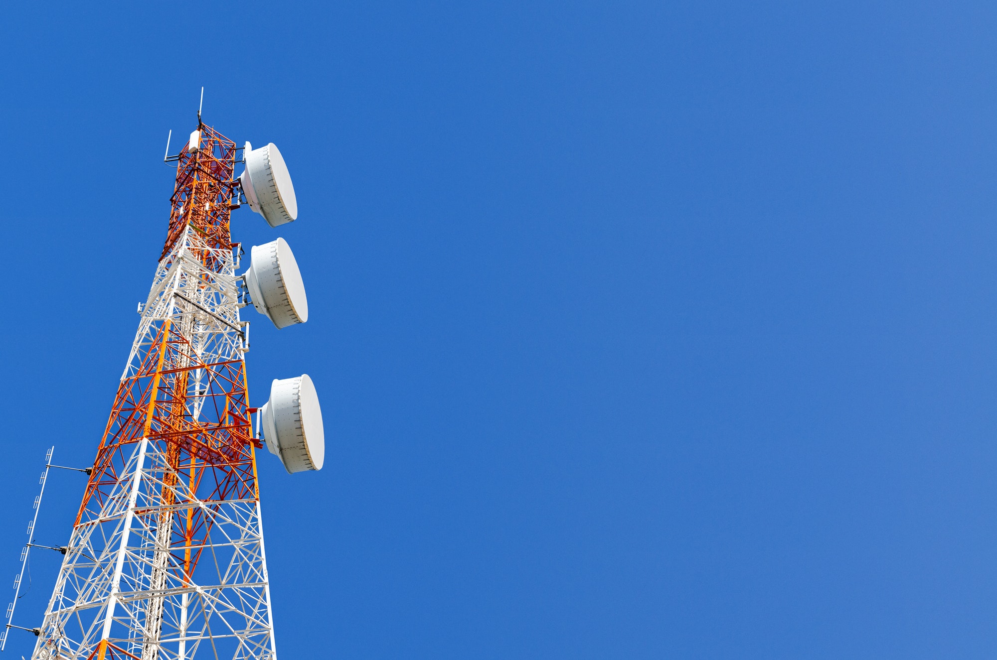 selling property with cell tower