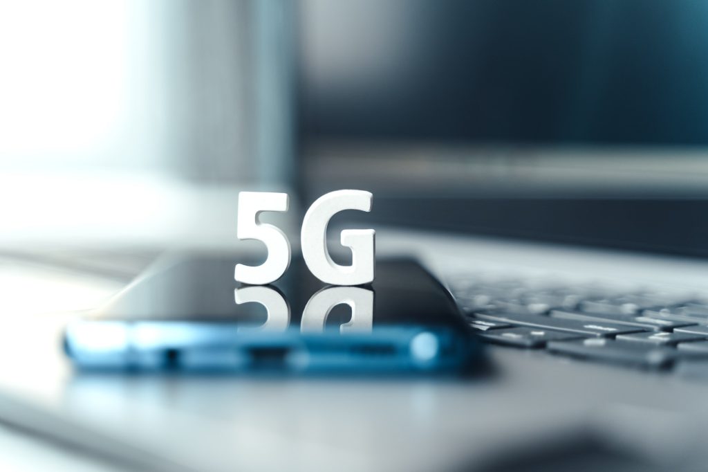 5g cell tower companies